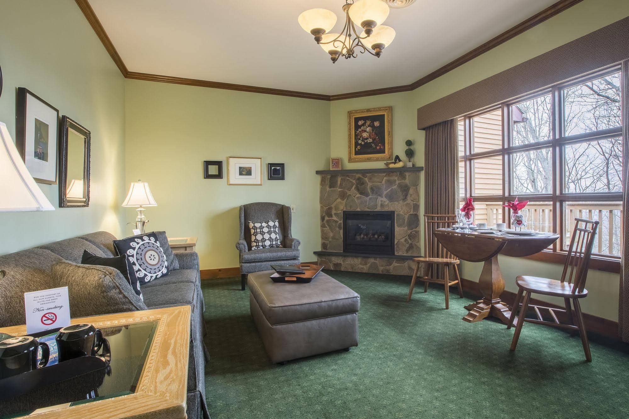 Stroudsmoor Country Inn Stroudsburg Εξωτερικό φωτογραφία