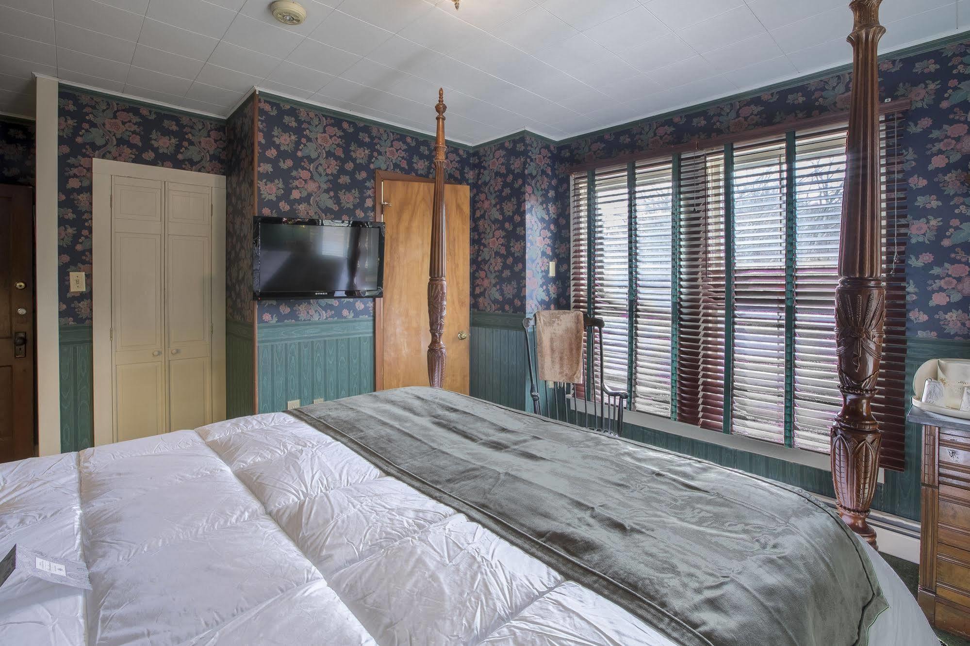 Stroudsmoor Country Inn Stroudsburg Εξωτερικό φωτογραφία